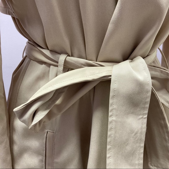 This NEW tan rap coat is from Badgley mischka - Picture 2 of 11